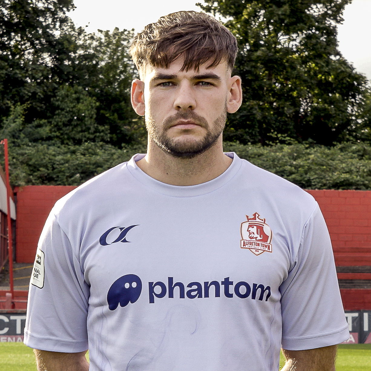 Profile photo of Lewis Salmon