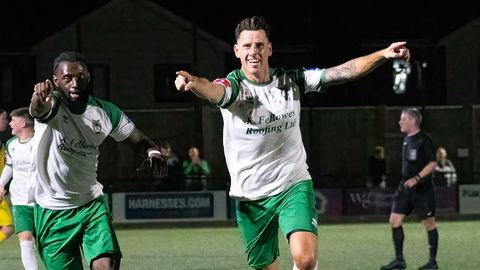 Read the full article - PHOTOS: Rocks vs Moneyfields