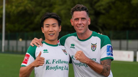 Read the full article - PHOTOS: Rocks 2 – Ascot United 1