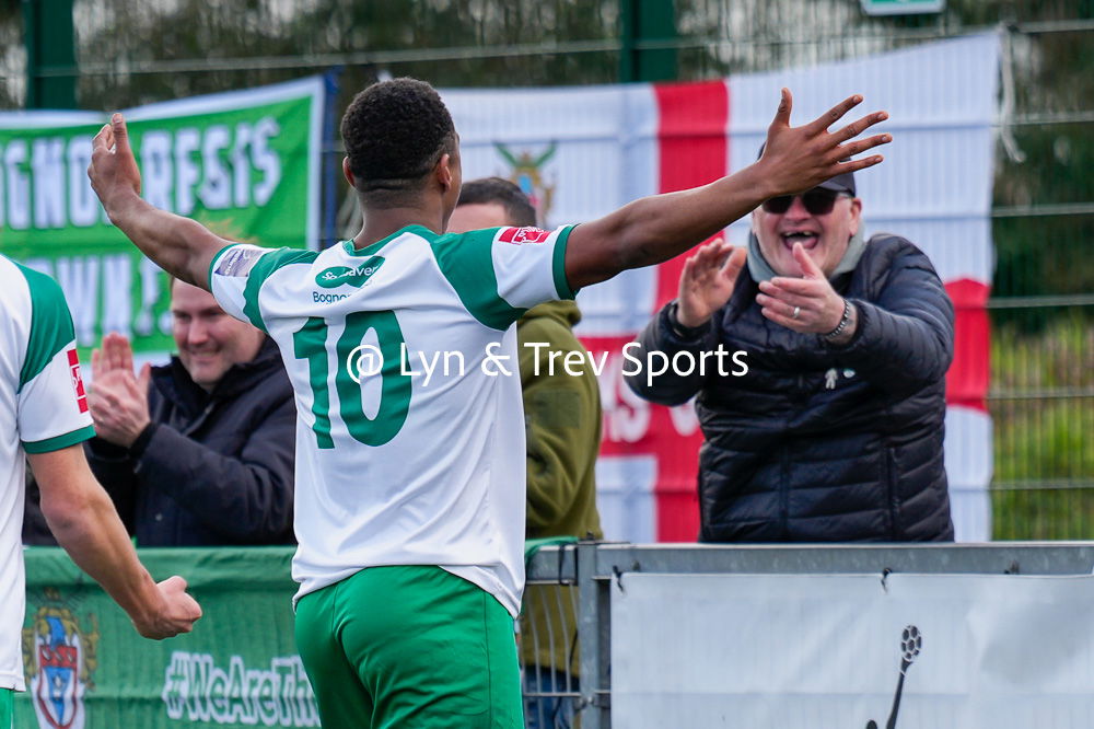 Rocks vs South Park Reigate: PHOTOS – Bognor Regis Town