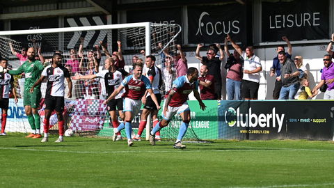 Read the full article - Generals clinch all three points on the opening day at Maidenhead