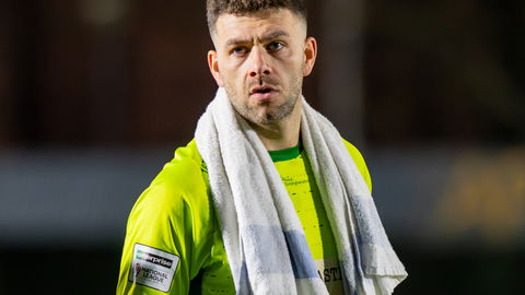 Read the full article - Generals narrowly beaten in Kent despite a late surge