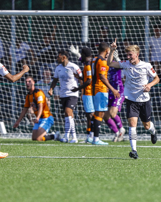 Read the full article - City In Pictures: Folkestone Invicta