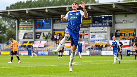 Read the full article - Player of the Month | Brad Holmes
