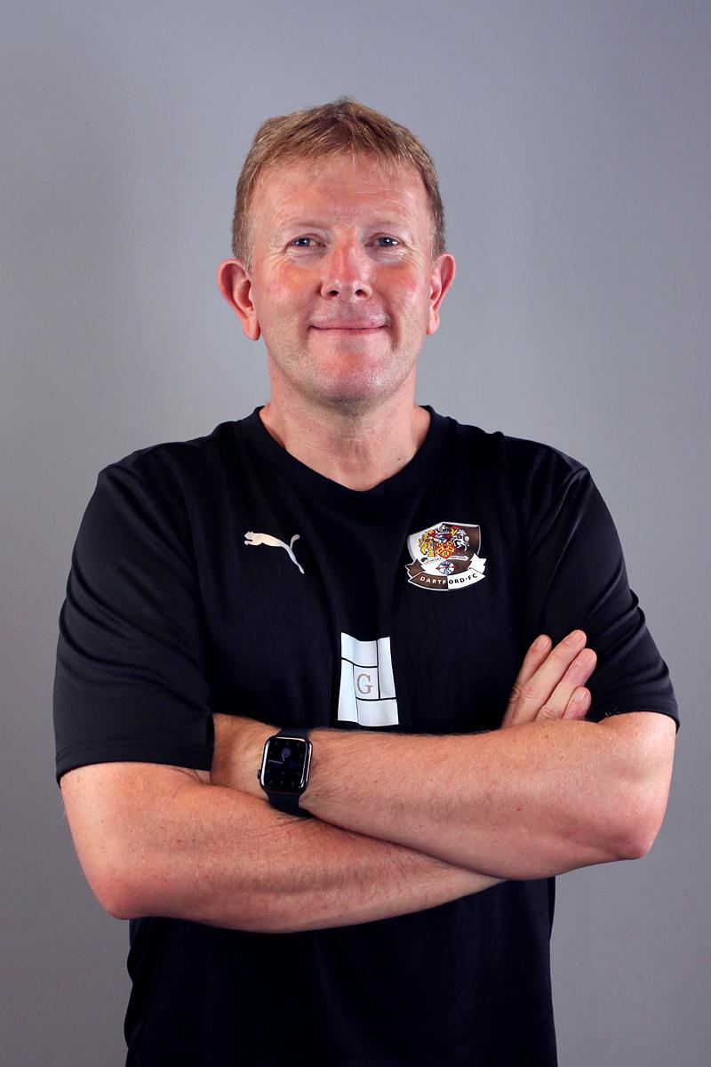 Profile photo of Ady  Pennock