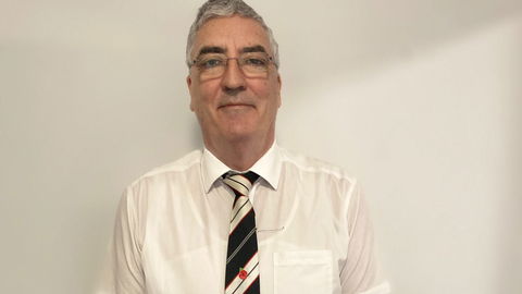 Read the full article - Darts Family: David Rodgers