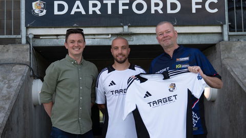 Read the full article - Darts on Darts – Darts hit the Target with new Shirt Sponsor!