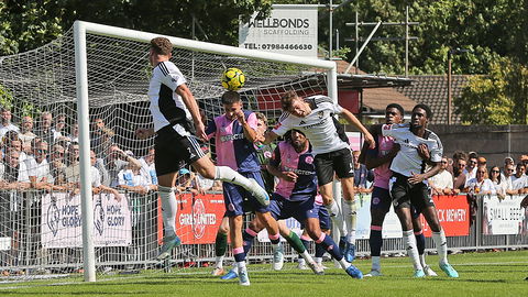 Read the full article - Dulwich Hamlets v Dartford: In Photos