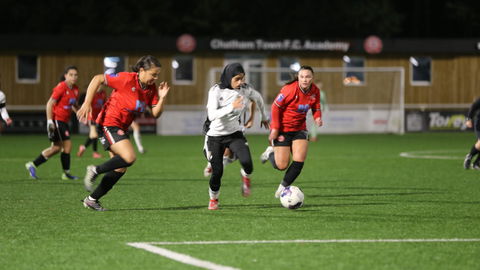 Read the full article - Chatham Town Women v Dartford Women: Match Report