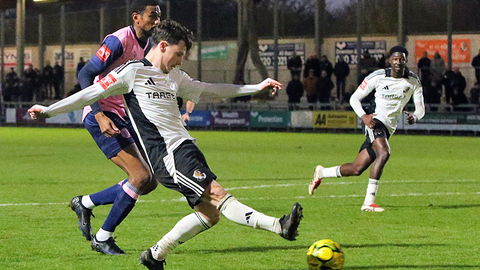 Read the full article - Dartford v Dulwich Hamlet: In Photos