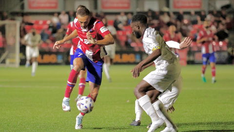 Read the full article - Wanderers Secure First Win of the Season Under Meadowbank Lights