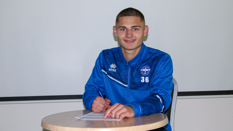 Read the full article - Barney Stone signs first professional contract