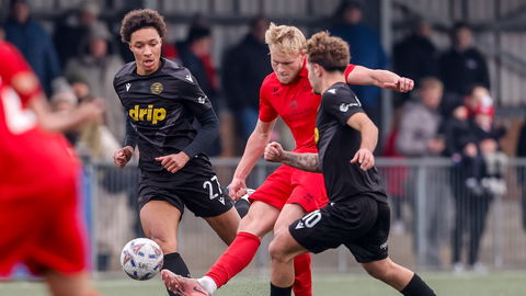 Read the full article - Report: Sports downed by Worthing in derby