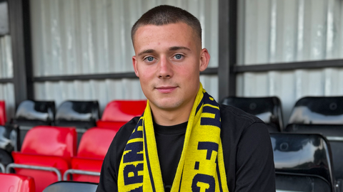 Read the full article - Jennings joins on loan