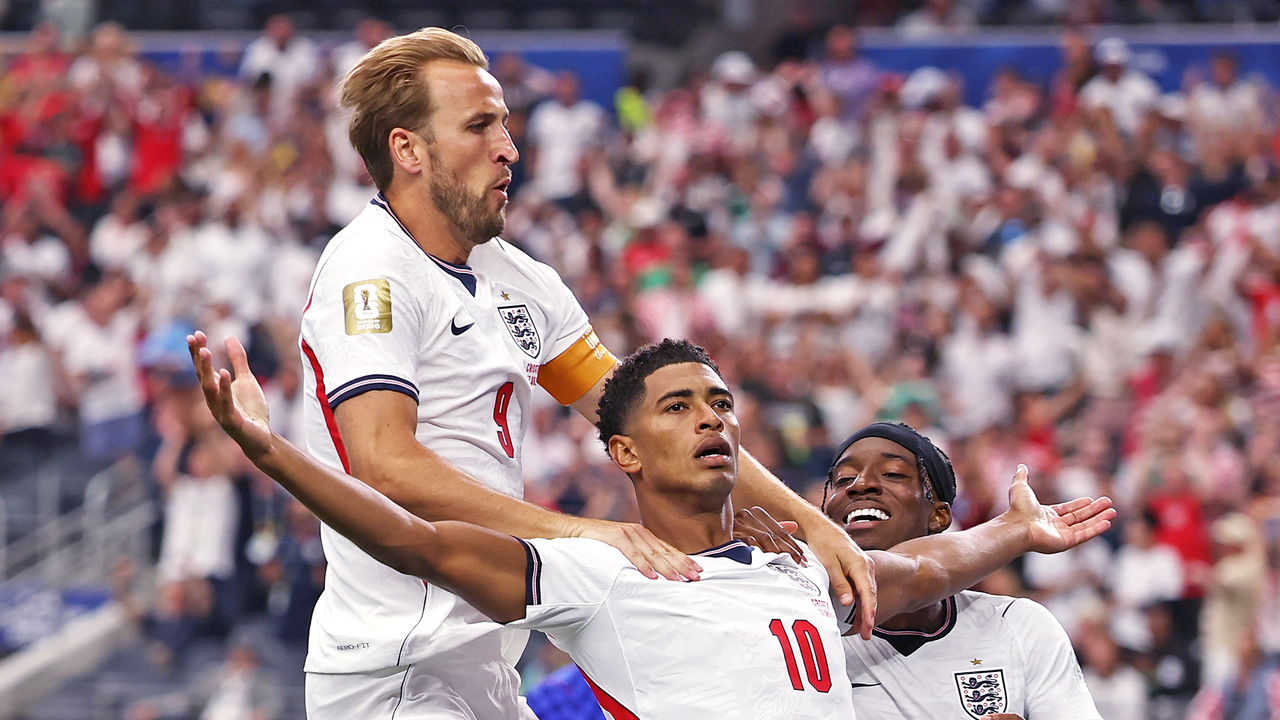 Support England in the Cherrywood Bar – Farnborough FC