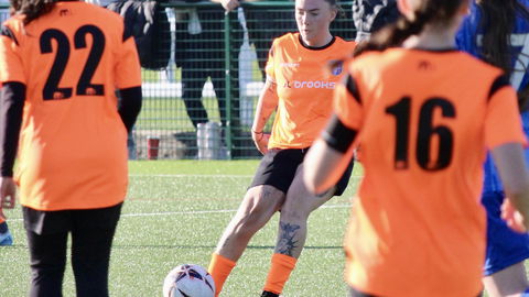 Read the full article - Report: FC Farsley 3-4 Sheffield Wednesday Women