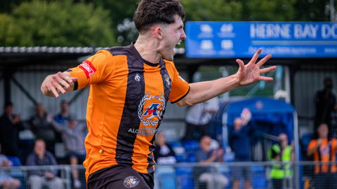 Read the full article - Gallery: Folkestone Invicta v St Albans City (23/08/25)