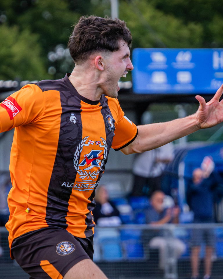 Read the full article - Gallery: Folkestone Invicta v St Albans City (23/08/25)