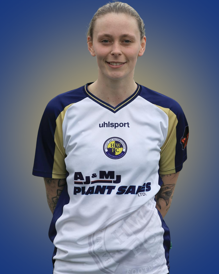 Profile photo of Chelsie Hay