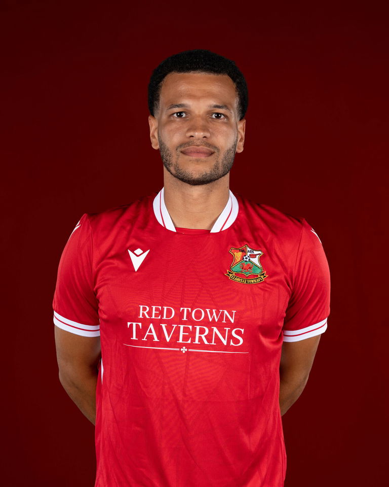 Profile photo of Theo Wharton