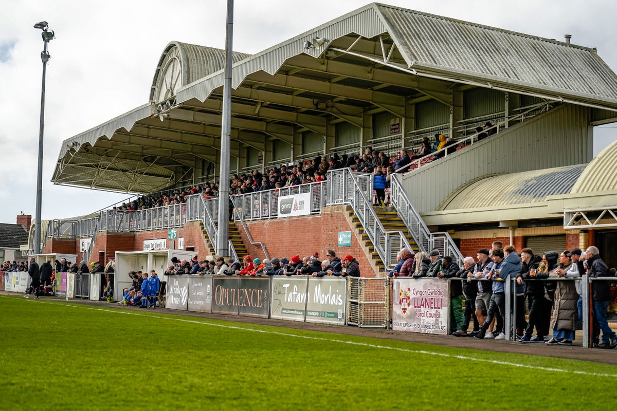 Llanelli Reds Matchday Guide: Arthurian League Representative Team Pre Season ...