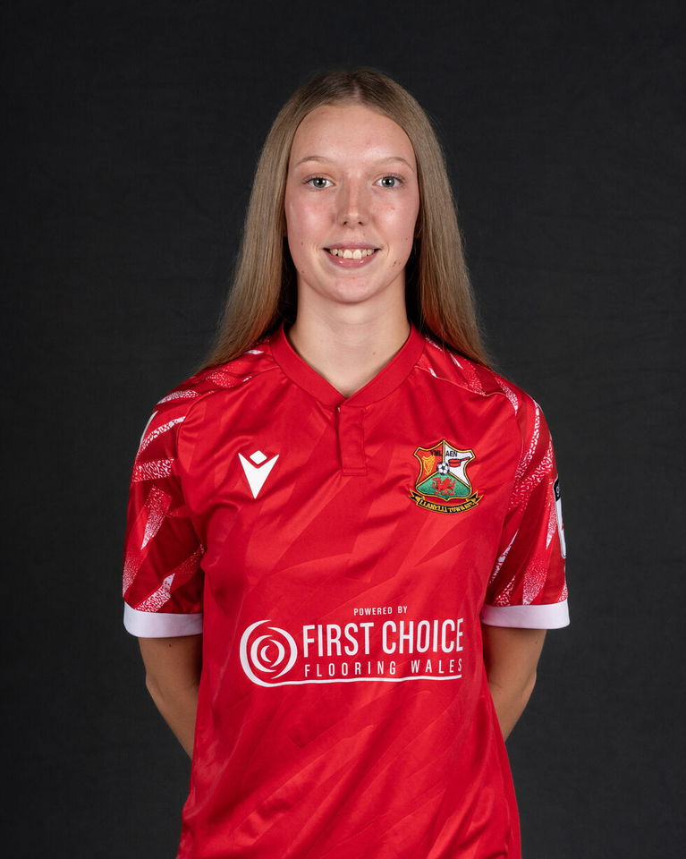 Profile photo of Annie Short