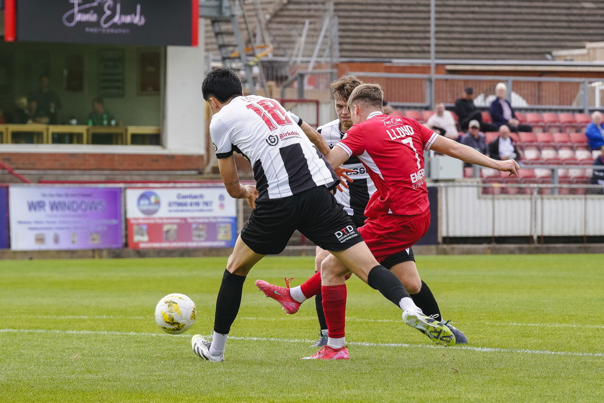 Unity Llanelli Report: Llanelli Town 0-5 Flint Town United – Llanelli Town AFC