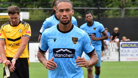 Read the full article - Gallery: Cray vs. Maidstone Utd