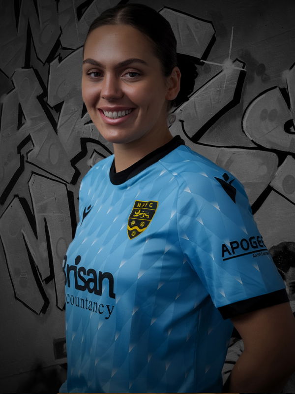 Profile photo of Lauren Bullen