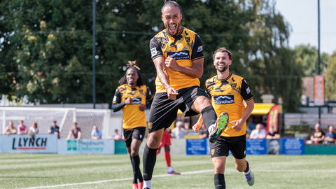 Read the full article - Gallery: Hemel Hempstead Vs Maidstone Utd