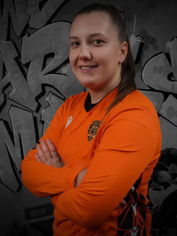 Profile photo of Cara Davies