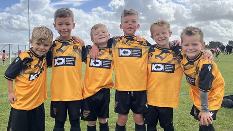 Read the full article - Junior Stones enjoy pre-season weekend in Somerset