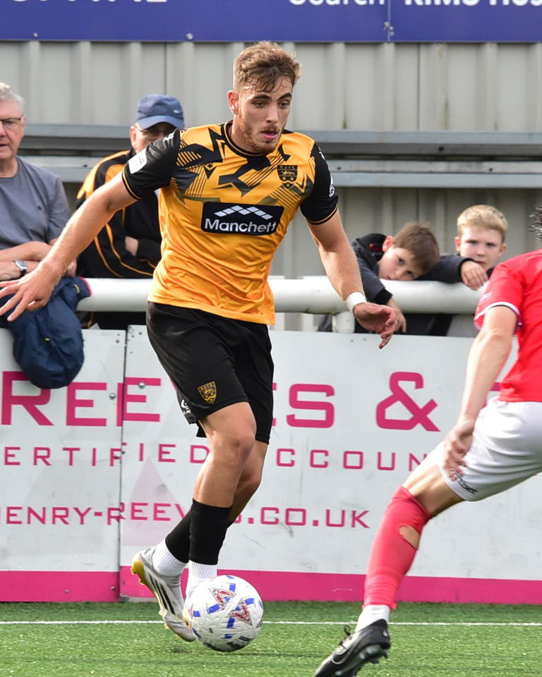 Read the full article - Gallery: Maidstone Utd Vs Maidenhead