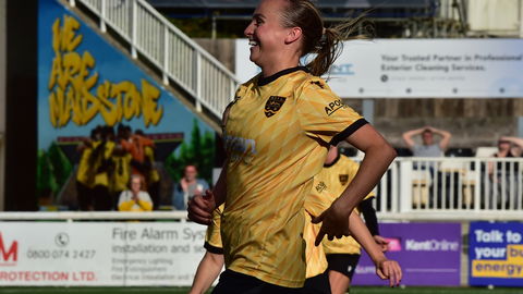 Read the full article - Gallery: MUFC Women vs. Richmond
