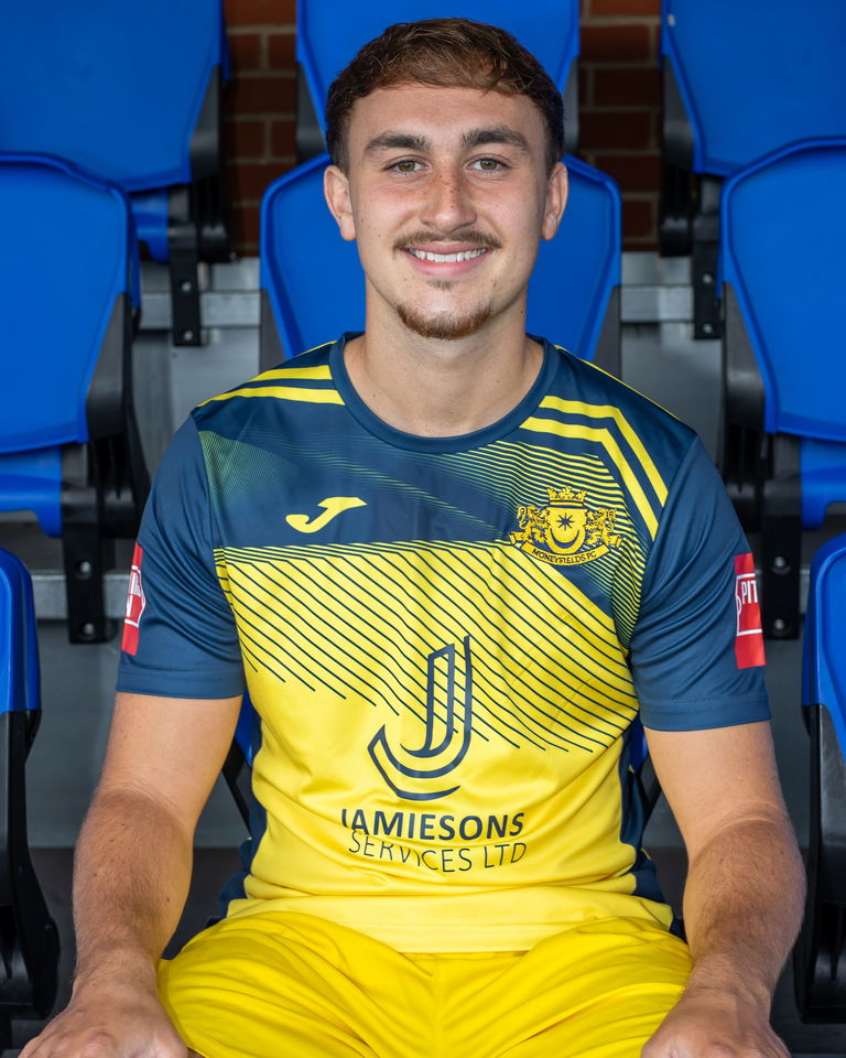 Profile photo of Ethan Gee