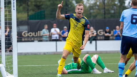 Read the full article - Match Report: Moneys 1-2 AFC Portchester [FAC]