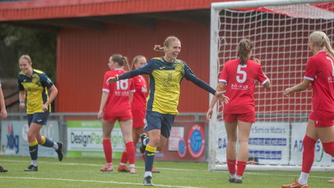Read the full article - Worthing 1-4 Moneys Women