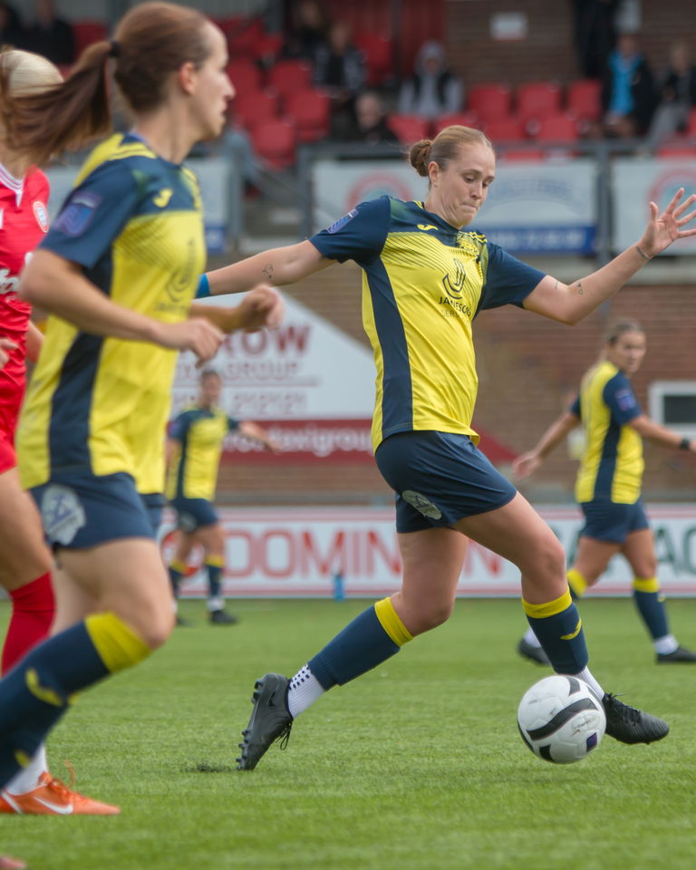 Read the full article - Worthing 1-4 Moneys Women