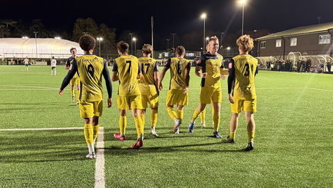 Read the full article - Bognor Regis Town 0-4 Moneys