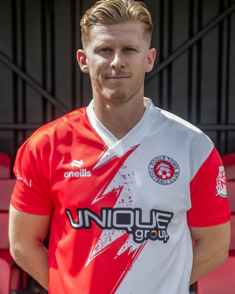 Profile photo of Charlie Davis