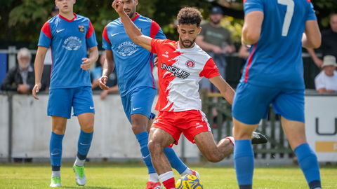 Read the full article - Poole Town 3-0 Fareham Town – Match Report