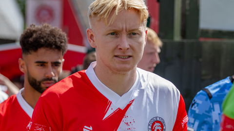 Read the full article - Poole Town 1-0 Hanwell Town – Match Report