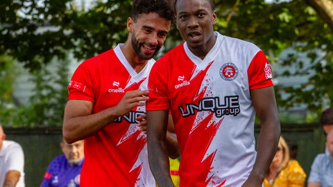 Read the full article - Poole Town 1-1 Evesham United – Match Photos (Part 2)