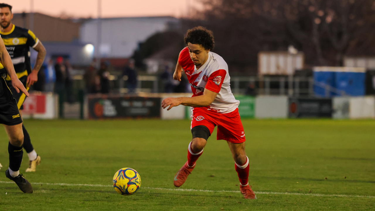Read the full article - Poole Town vs Yate Town – Match Preview