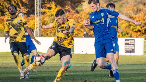 Read the full article - Gallery: All the Action as Reading City Make FA Vase History