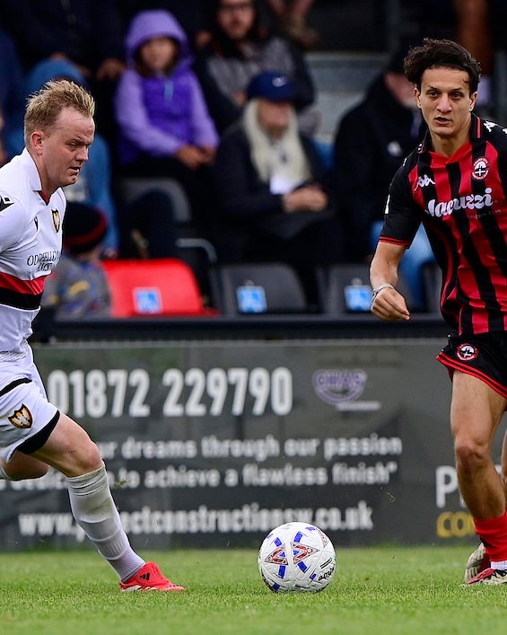 Read the full article - Truro City vs Falmouth Town – Gallery