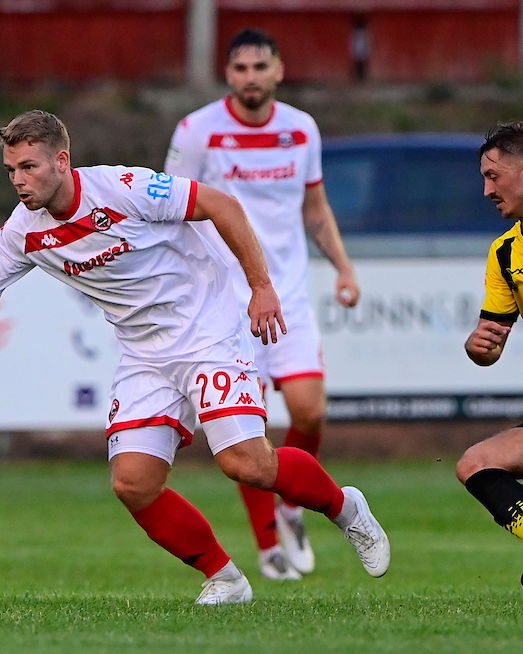 Read the full article - Tiverton Town vs Truro City – Gallery