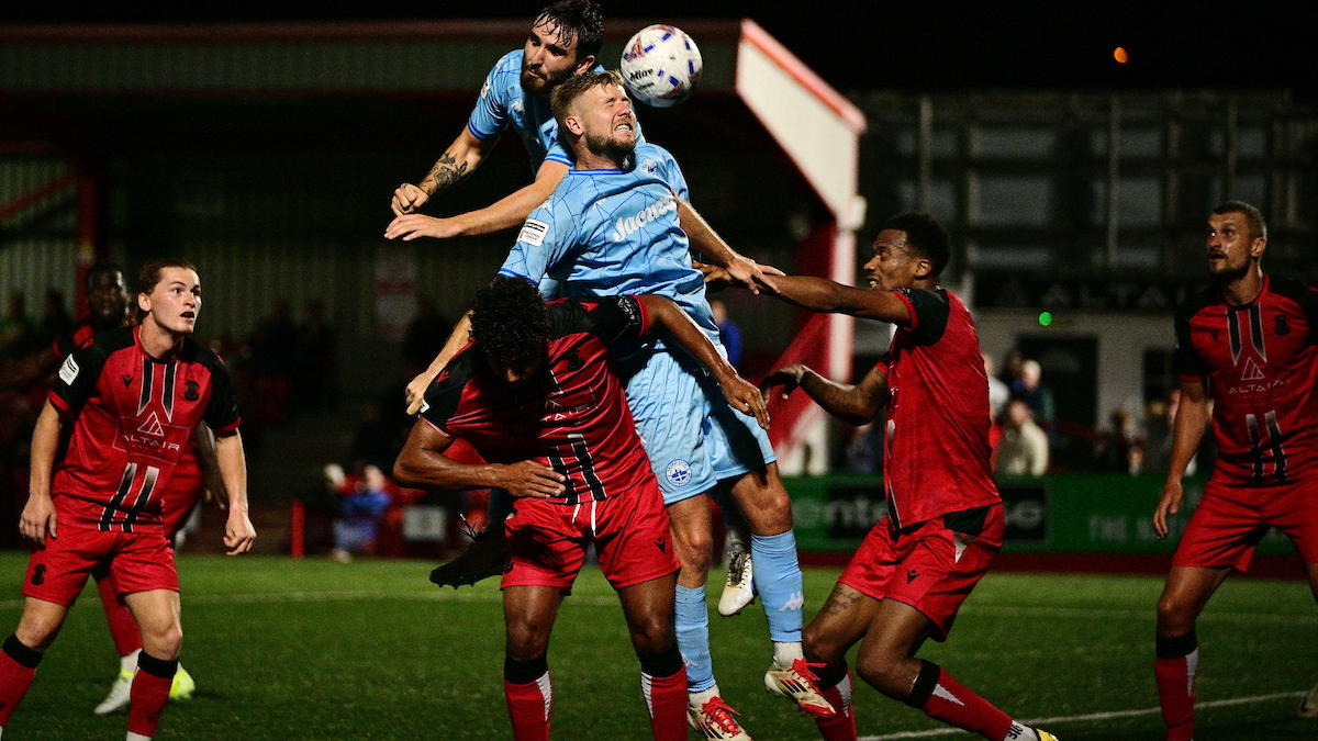 Read the full article - Tamworth 2 Truro City 0 – Report