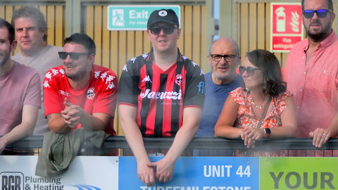Read the full article - Truro City vs Southend United – Fan Gallery