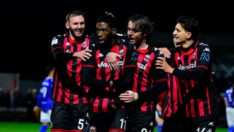 Read the full article - Truro City 2 Wealdstone 0 – Match Report